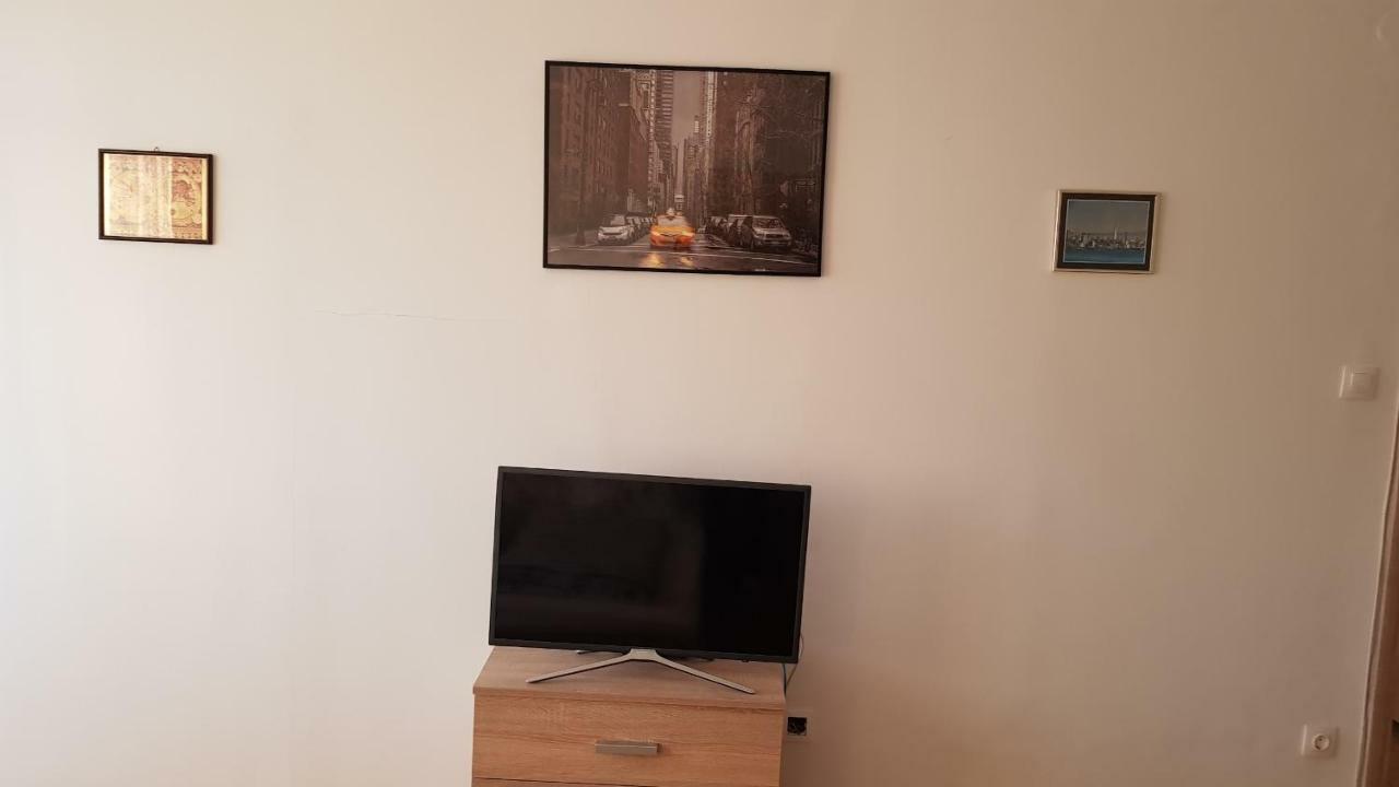 Veszprem Kucko Apartment Bagian luar foto