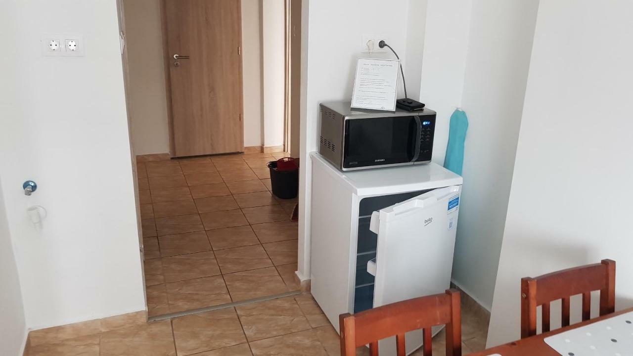 Veszprem Kucko Apartment Bagian luar foto